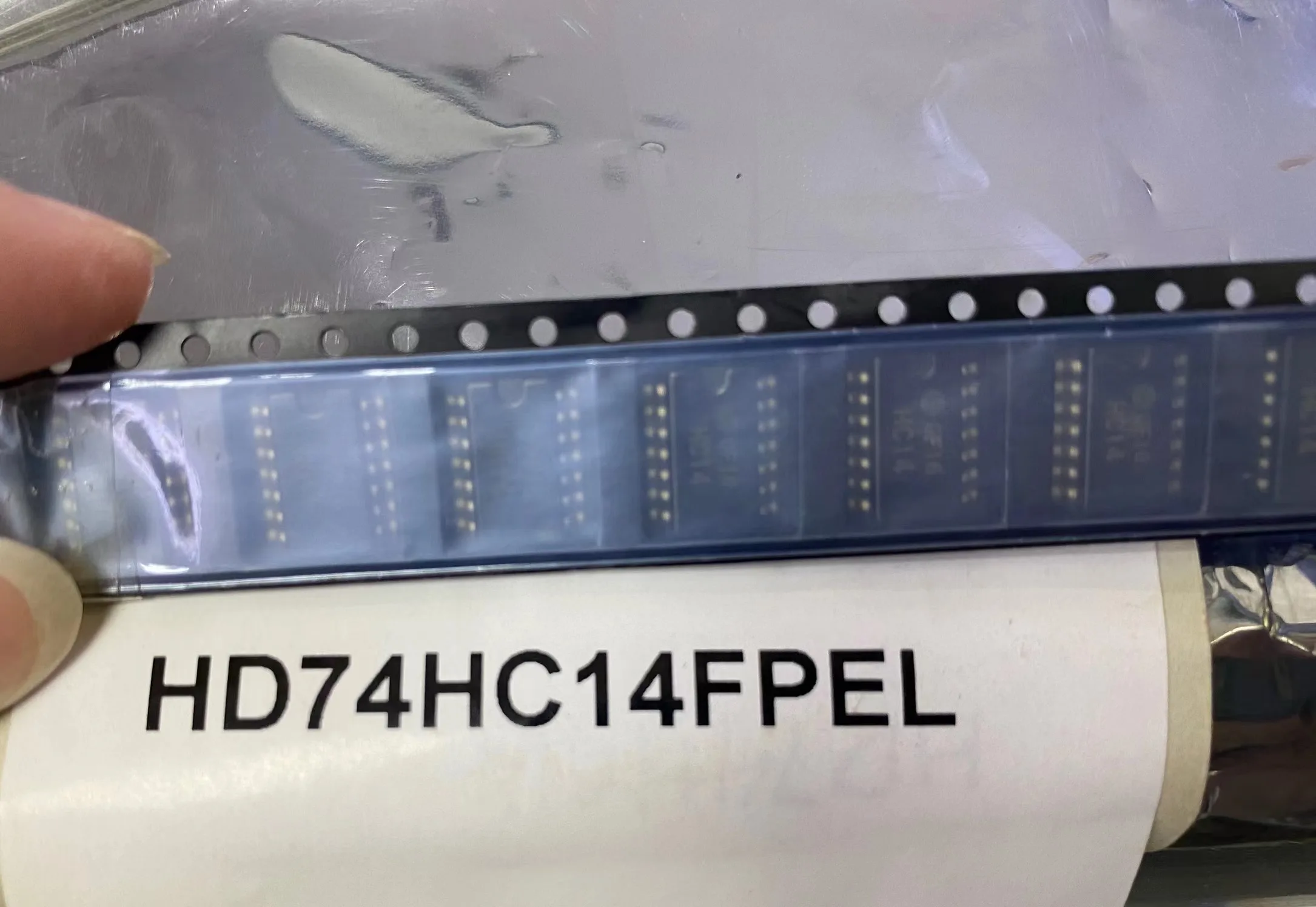 HD74HC14FPEL BOM originalmatching / one-stop chip osta